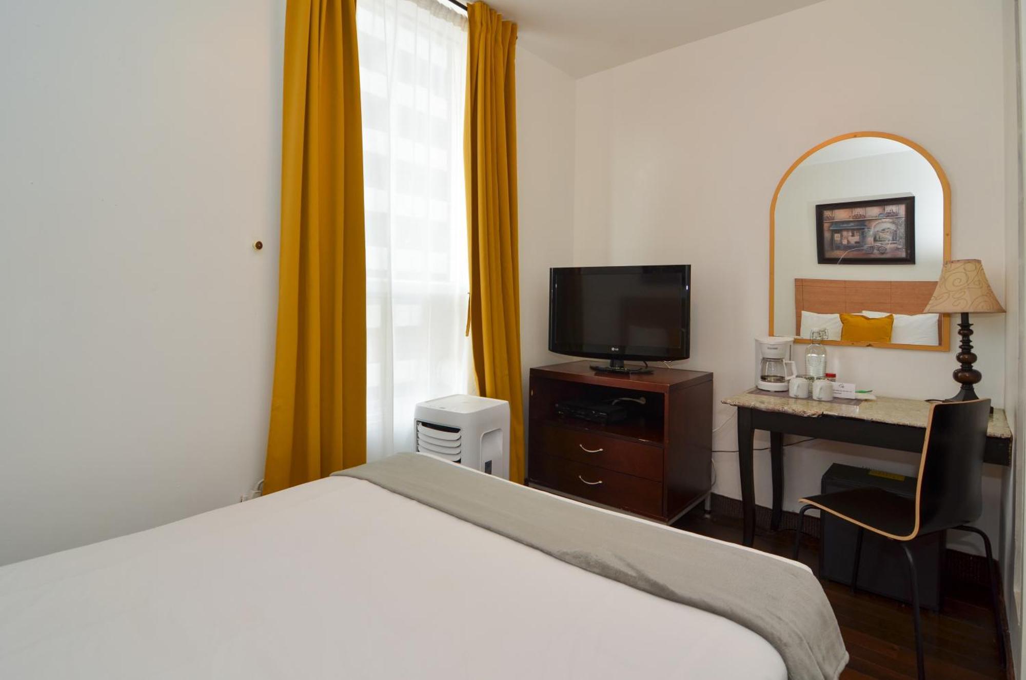 Hotel Dorion Монреаль Экстерьер фото